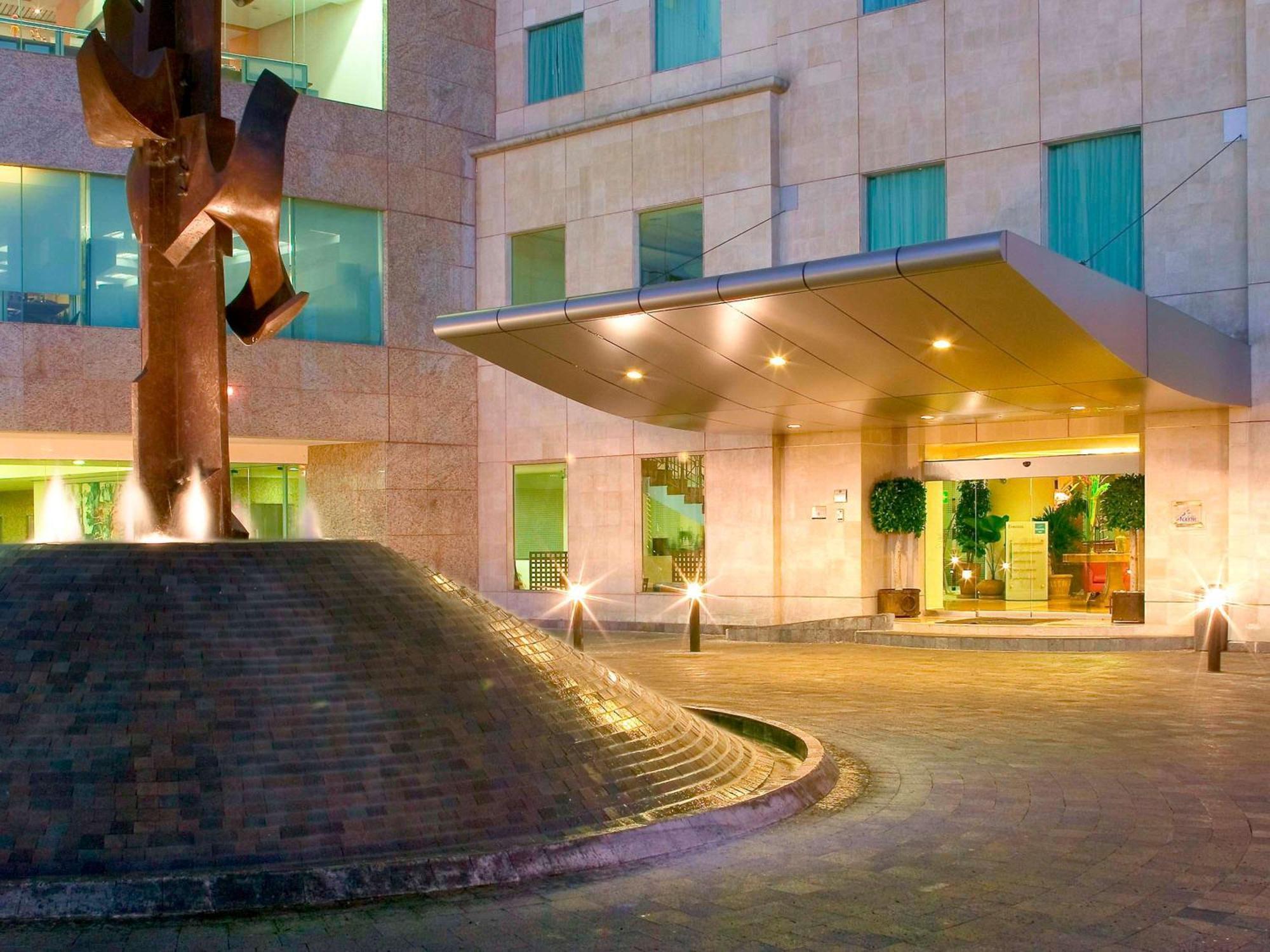 Novotel Mexico City Santa Fe Экстерьер фото